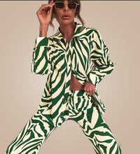 Load image into Gallery viewer, Set Suits