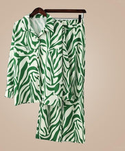 Load image into Gallery viewer, Set Suits