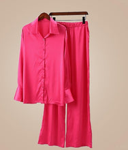 Load image into Gallery viewer, Set Suits